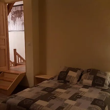 Le D'augusta Apartment